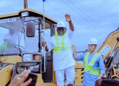 Oborevwori flags-off N21bn 12km Ugbolu-Okpanam road project 